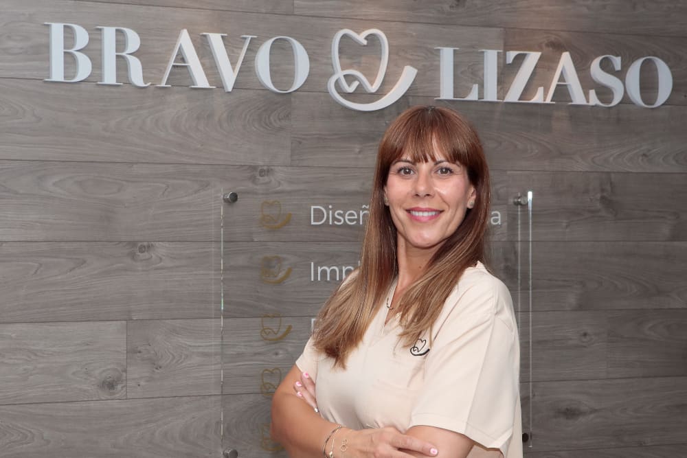 Verónica es nuestra recepcionista que también realiza taeras de administrativas